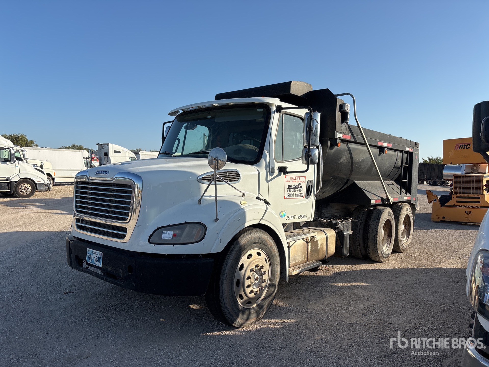 2014 Freightliner M2 112 6x4 T/A Dump Truck