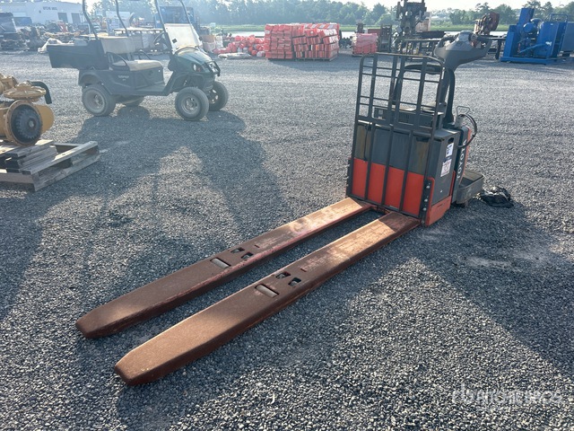 Toyota 8HBE30 6000 lb Electric Pallet Jack