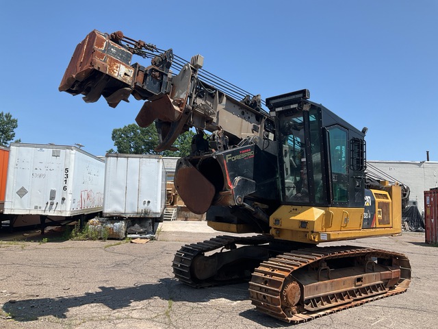 2016 Cat 320D2 FM Delimber
