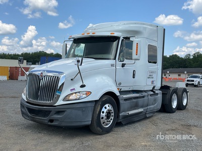 2017 International ProStar+ 122 6x4 Tracteur Routier Couchette