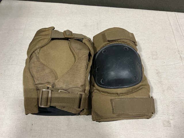 (163) Pairs of Knee Pads