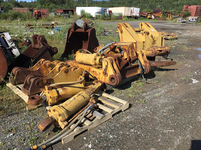 Cat Ripper Crawler Tractor Ripper - Fits Cat D8K