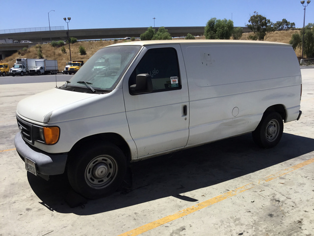 2006 Ford Econoline Cargo Van