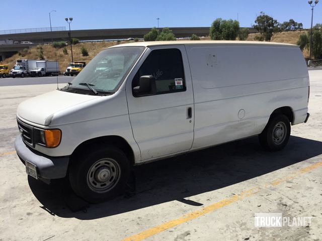 2006 ford econoline cargo