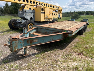 1988 Interstate 18BST 22 ft Tri/A Equipment Trailer