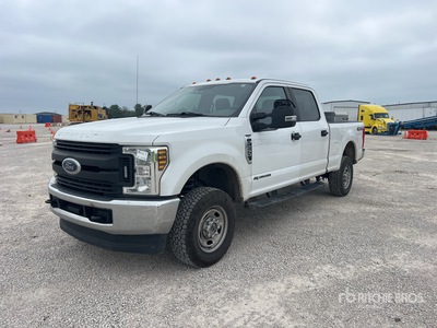 2018 Ford F-250 XL 4x4 Crew Cab Pickup