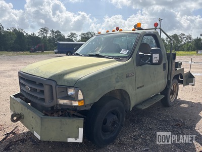 2003 Ford F-350 Super Duty Aircraft Pushback Tractor