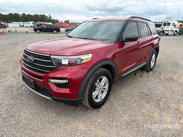 2020 Ford Explorer XLT 2WD SUV