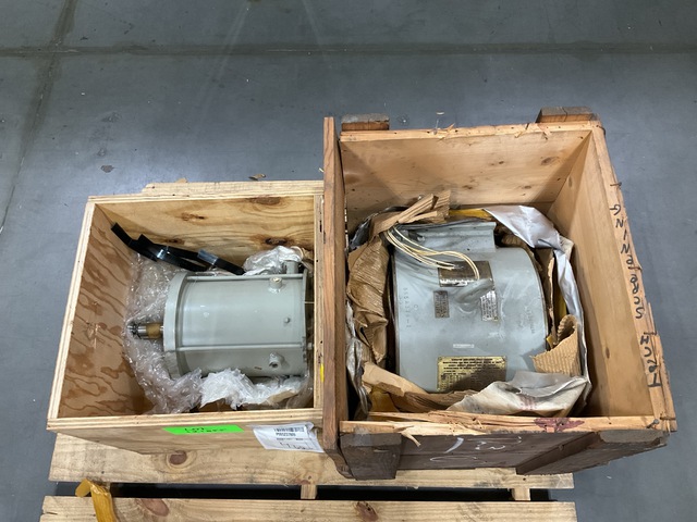 (1) GE 5AM617B135 Alternator & (1) Porter Electric Motor