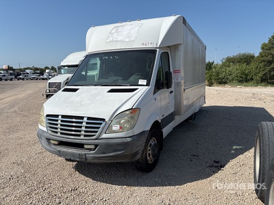 2009 Freightliner Sprinter Fourgon cargo (Inoperable)