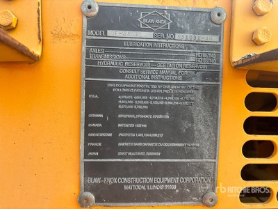 2002 Blaw-Knox PF-5510 Track Vibrofinitrice