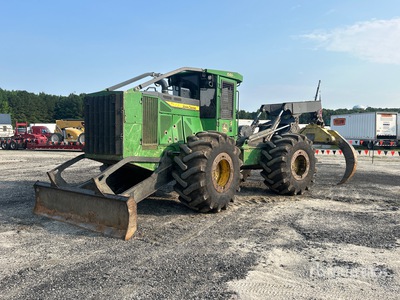 2022 John Deere 648L-II 4x4 Débardeur