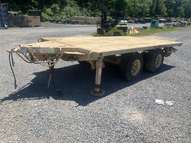 US ARMY Tank Automotive Command M1061A1 Flatbed Trailer