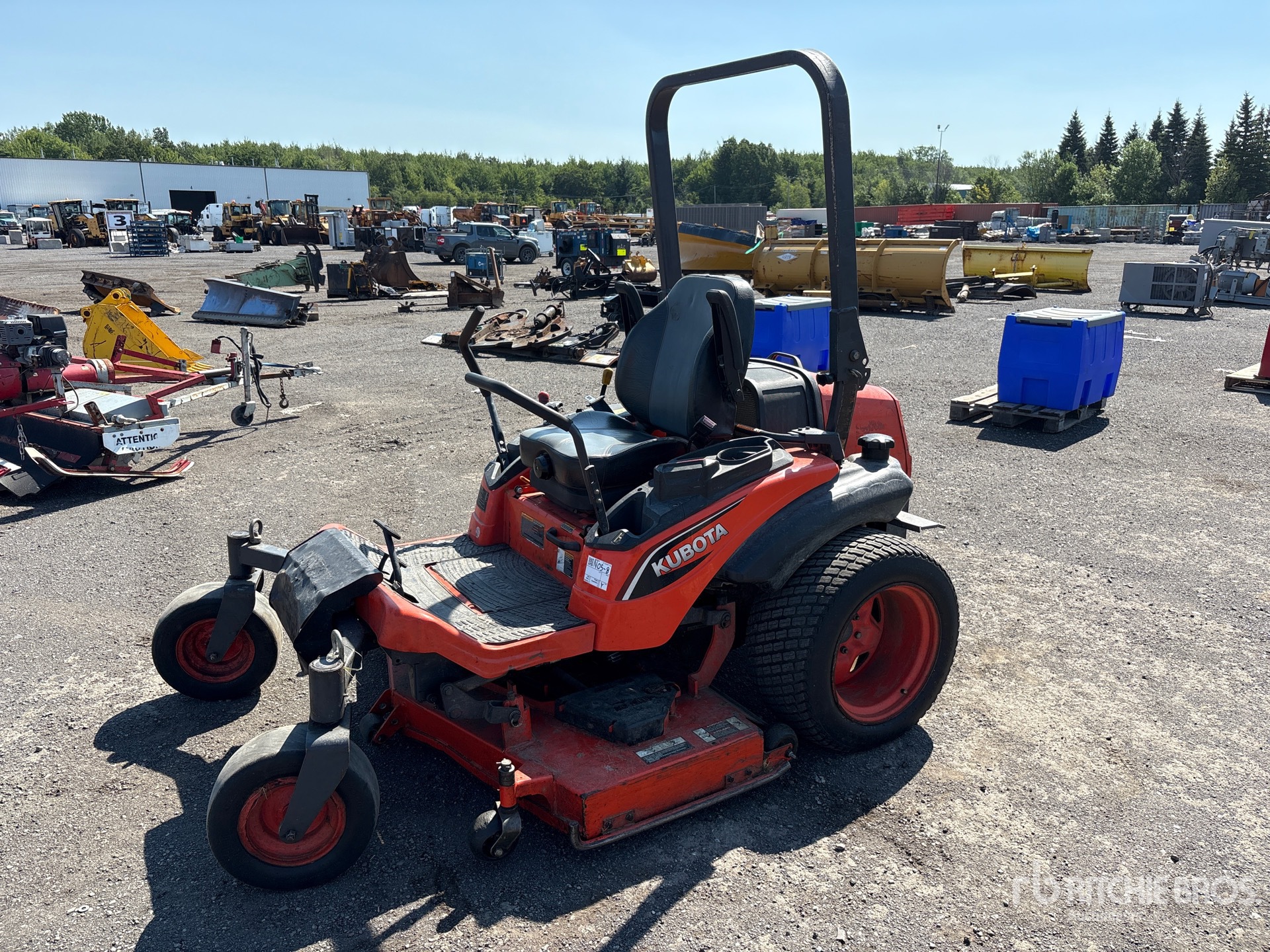 2017 Kubota ZD1211R-60R 4x4 Ride-On Lawn Mower