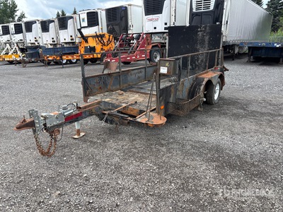 1983 Domes 10 ft T/A Utility Trailer