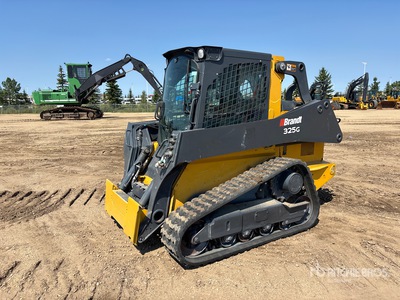 2021 John Deere 325G Two-Speed Chargeuse sur rails compacte
