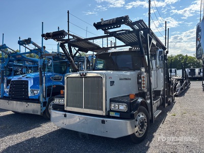 2017 Western Star 4900 6x4 Camion transporteur de voitures