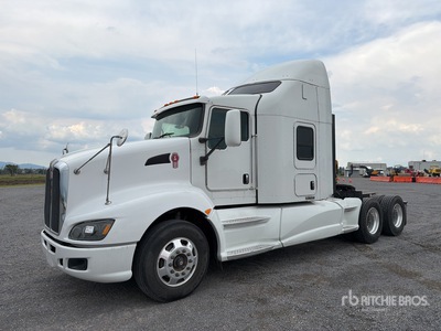 2014 Kenworth T660 6x4 Tractocamion con Dormitorio / T/A Sleeper Truck Tractor