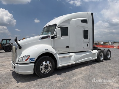 2017 Kenworth T680 6x4 Tractocamion con Dormitorio / 3- Achs Sattelzugmaschine mit Schlafkabine