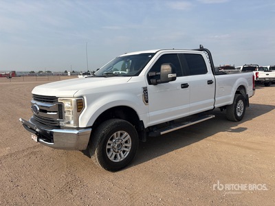 2019 Ford F-250 STX 4x4 Crew Cab بيك اب