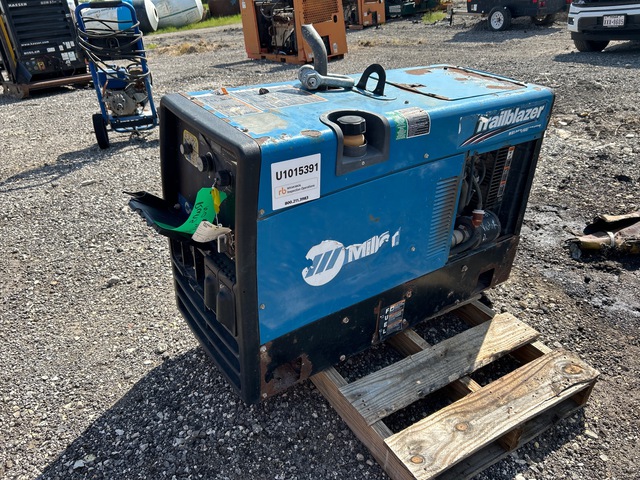 2021 Miller Trailblazer 325 Stick Engine Driven Welder