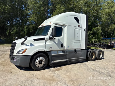 2021 Freightliner Cascadia 126 6x4 Ciągnik siodłowy T/A z kabiną sypialną