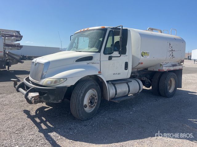 2008 International 4300 4x2 Water Truck