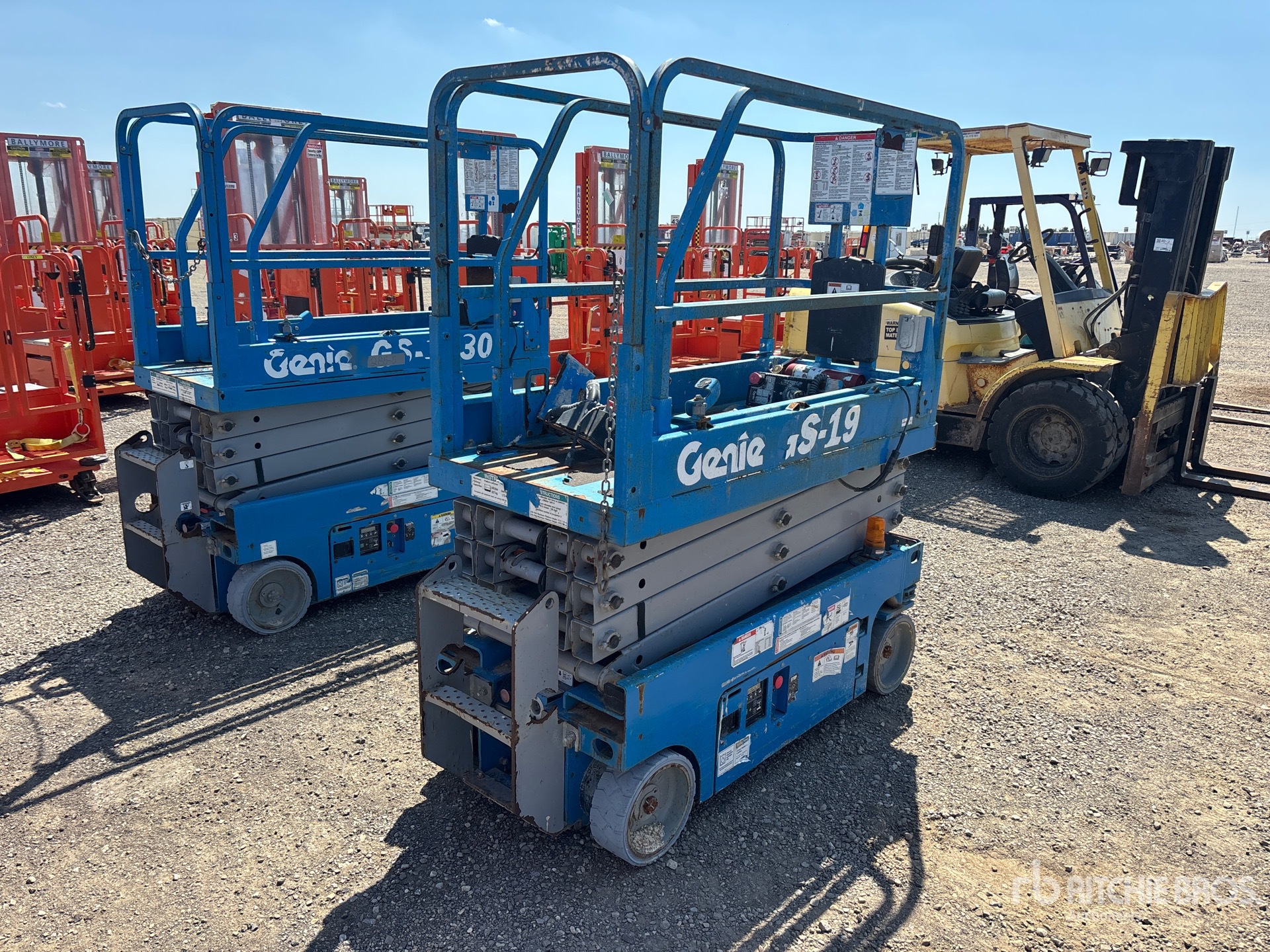 Genie GS1930 Electric Scissor Lift