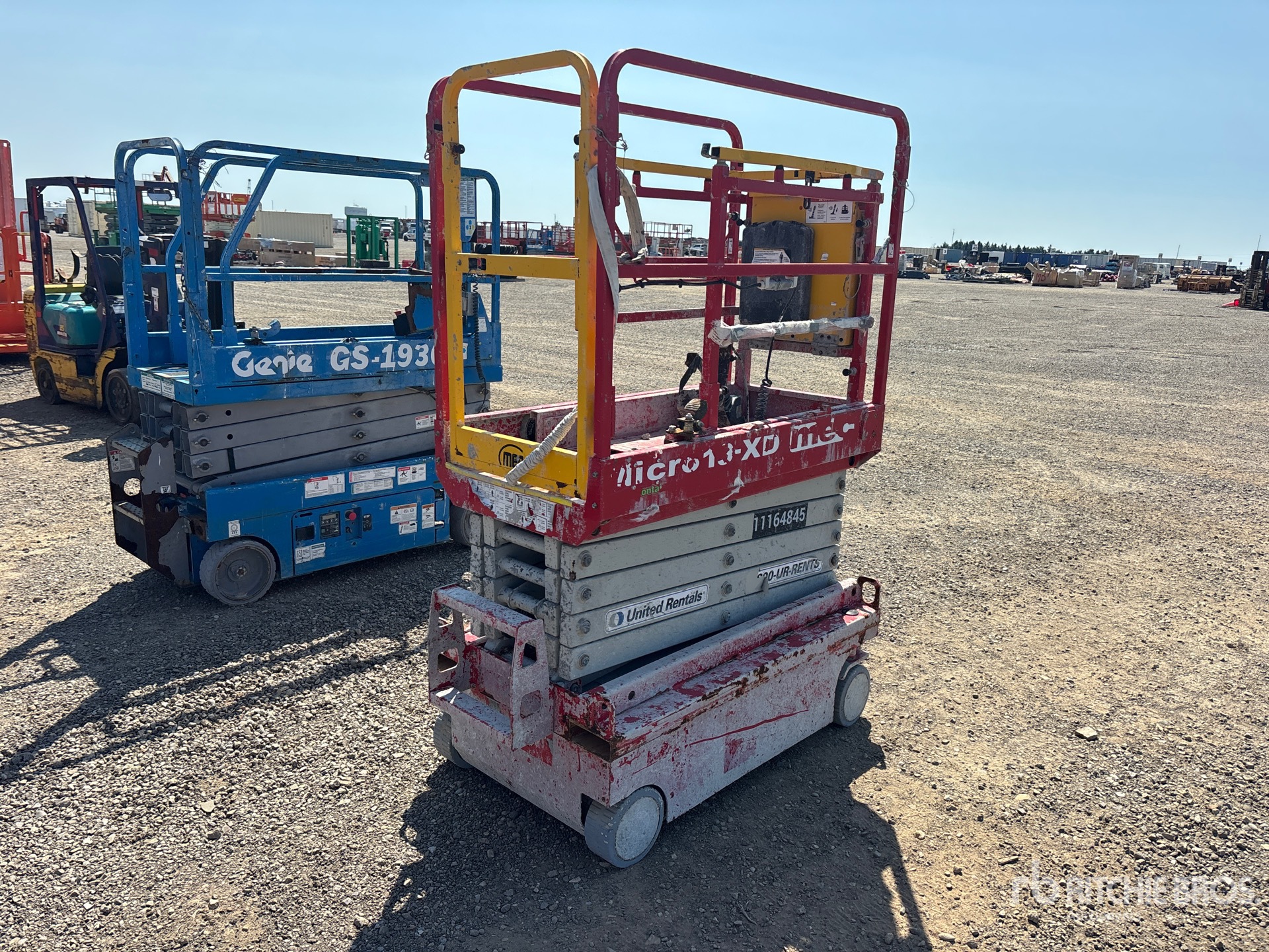MEC Micro19-XD Electric Scissor Lift