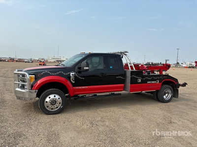 2017 Ford F-550 Lariat 4x4 Extended Cab Carroattrezzi