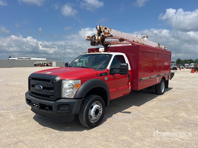 2016 Altec AT248F 43.6 ft on 2016 Ford F-550 XL 4x2 Camion Nacelle