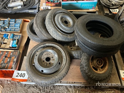 Quantity of (14) Banden