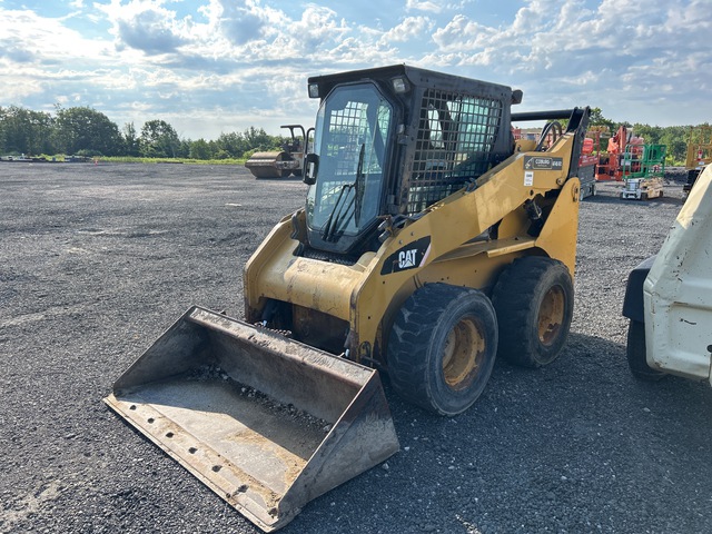 2010 Cat 232B Skid Steer Loader