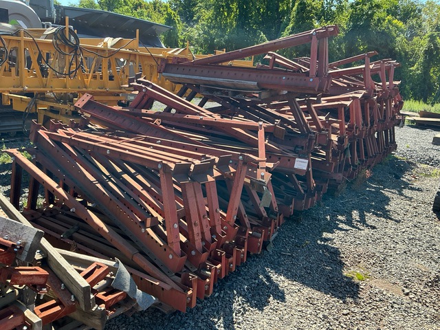 Quantity of (125) Dayton C89 Bridge Brackets