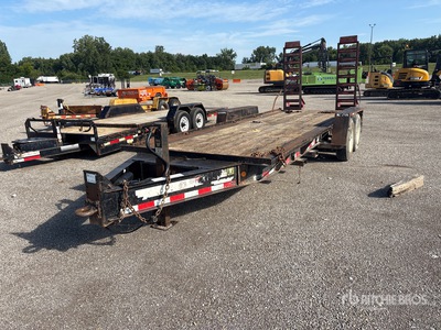 2014 Towmaster T-14D 14400 lb 20 ft T/A Remorque pour équipement
