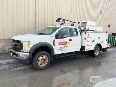 2017 Ford F-550 XL 4x4 Extended Cab Camion de servicios