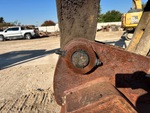 v2 Chassis - Excavator with Pin and Bushings Stick to Bucket