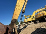 Hydraulics with Bucket Cylinder