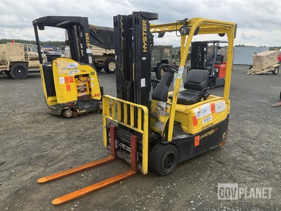 Hyster J40XNT Electric Forklift