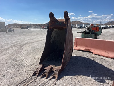 CF 34 in Digging Godet de pelleteuse