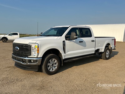 2023 Ford F-350 XLT 4x4 Crew Cab Ute