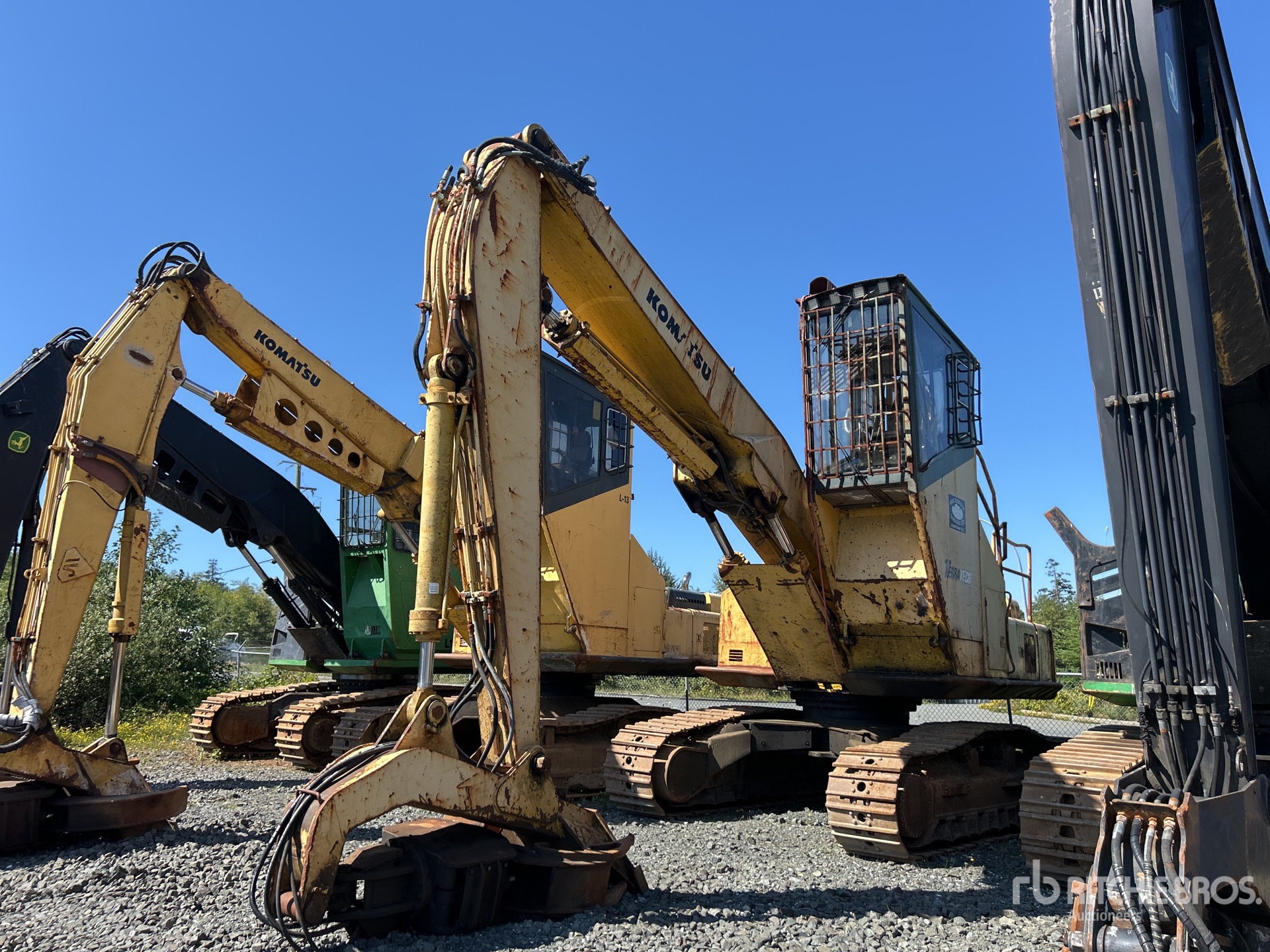 1997 Komatsu 300HD-6 Heel Boom Log Loader