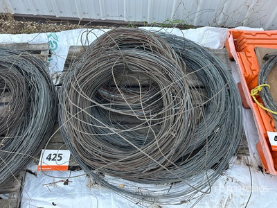 Quantity of (2) Pallets of Wire Fence