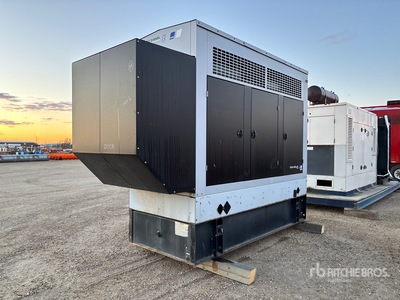Detroit Diesel 4UA10 225 kW Generator Set