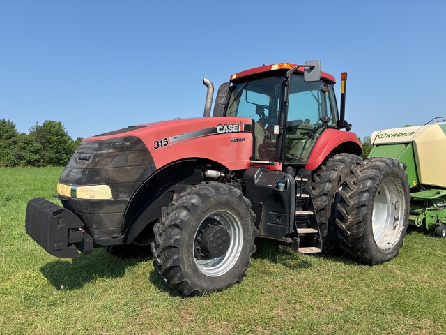 2011 Case IH Magnum 315 4WD Tractor 2011 Case IH Magnum 315 4WD Tractor