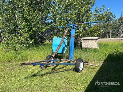 Lewis 9 ft Cattle Oiler