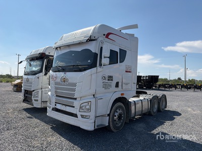 2023 ELAM 550D 6x4 Tractocamion con Dormitorio / トラックトラクター(T/A)