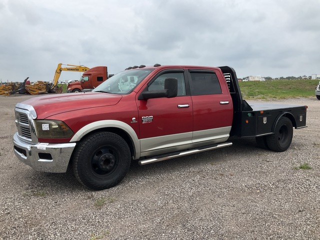 2010 Dodge Ram 3500 Heavy Duty Laramie 4x2 Crew Cab Flatbed Truck