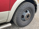 Underbody with Right Steer Tire