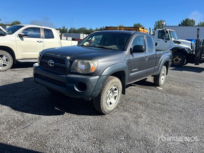 2011 Toyota Tacoma 4x4 Extended Cab ピックアップ (Inoperable)